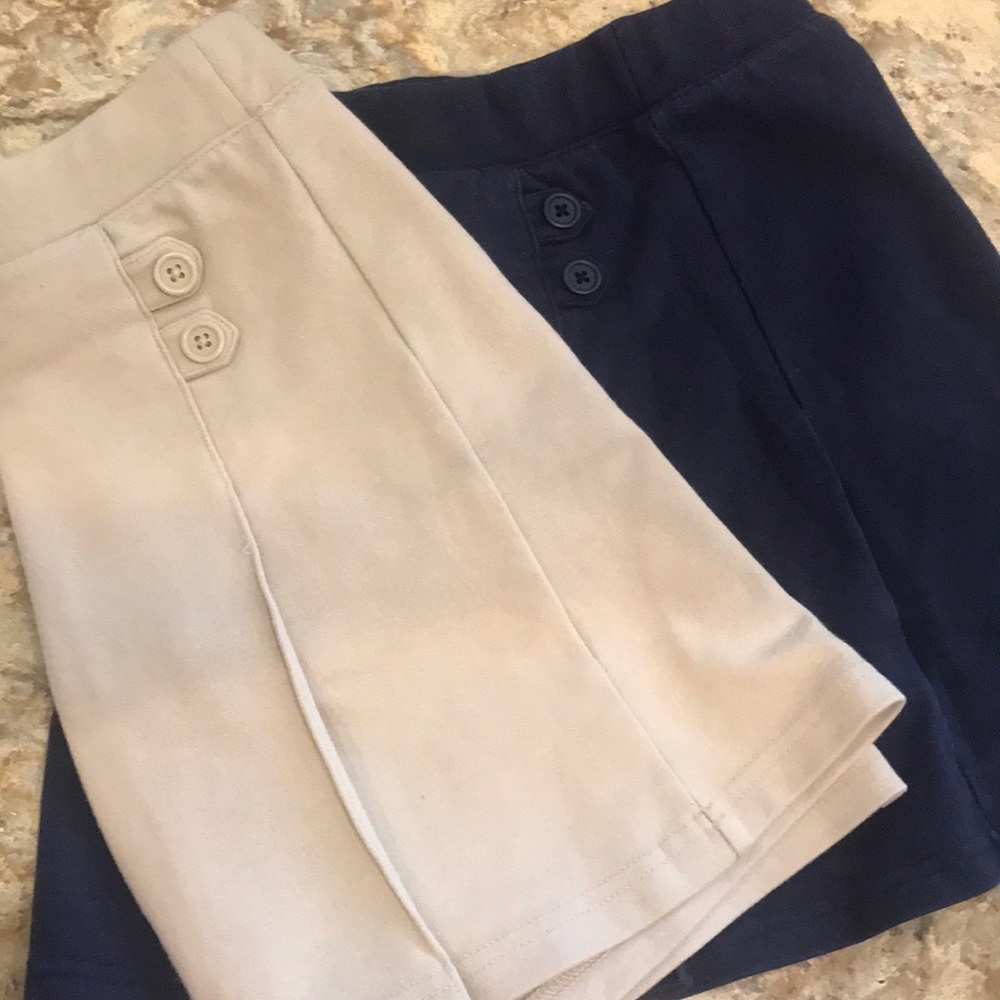 Cotton blend uniform skort